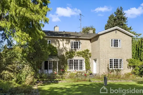 Villa på Valeursvej 5, 2900 Hellerup