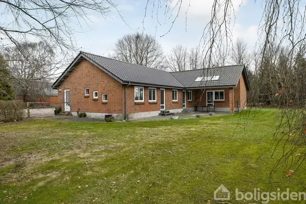 Landejendom på Dalsvej 4, 7200 Grindsted