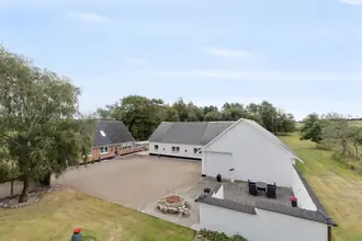 Villa på Kyøvej 4, Kyø, 9240 Nibe