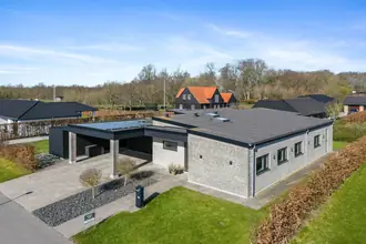 Villa på Rævdalslunden 64, 9330 Dronninglund