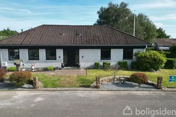 Villa på Skolebakken 10, 6920 Videbæk