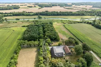 Landejendom på Allinggårdsvej 96, Grauballe, 8600 Silkeborg