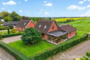 Villa på Gludvej 113, 7130 Juelsminde