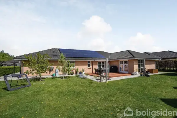 Villa på Møllehøjvænget 58, 5792 Årslev