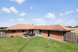 Villa på Ravnholtvej 18, Tiset, 8355 Solbjerg