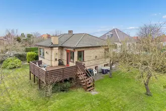 Villa på Iranvej 8, 2300 København S