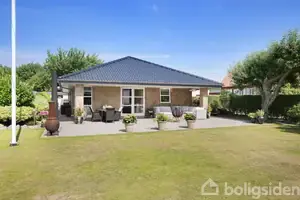 Villa på Torstensvej 51, 2650 Hvidovre