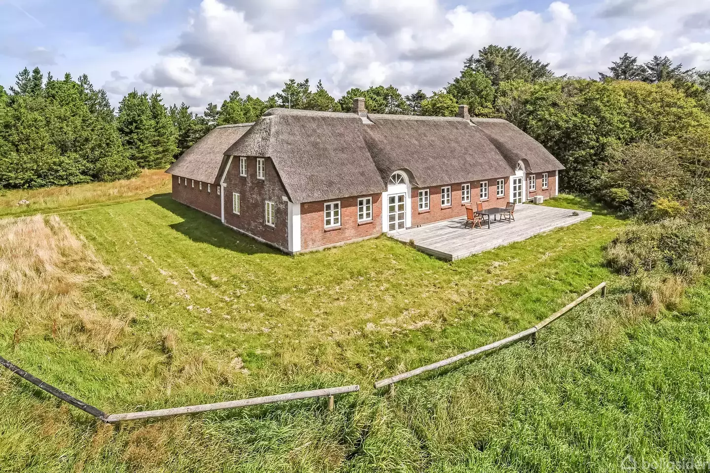 Landejendom på Vesterlundvej 10, 6830 Nørre Nebel