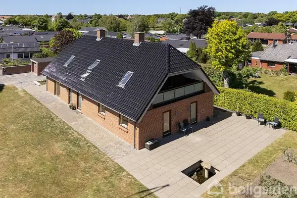 Villa på Bøgevej 7, 7323 Give