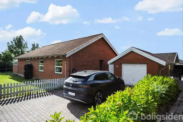 Villa på Holkebjergvej 3, 5250 Odense SV