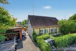 Villa på Langebæk Stationsvej 8, 4772 Langebæk