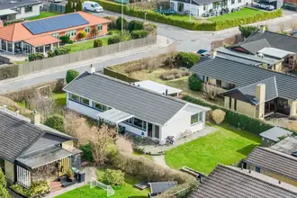 Villa på Strandmarken 39, 2690 Karlslunde