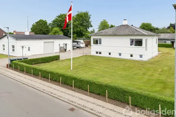 Villa på Hovedgaden 15, 6064 Jordrup