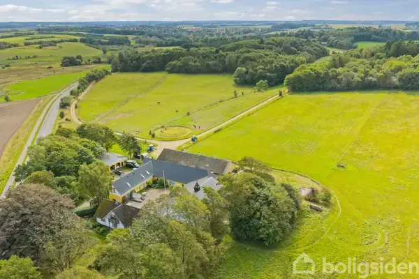 Landejendom på Nibevej 209, 9530 Støvring