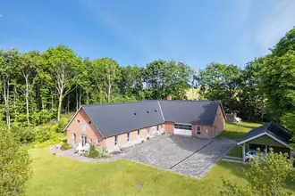 Landejendom på Kvorning Møllevej 16, Kvorning, 8830 Tjele