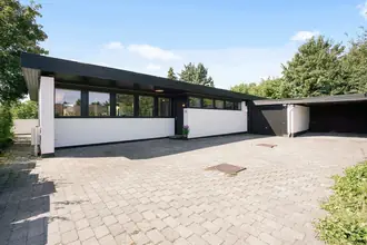 Villa på Karlslunde Mosevej 23, 2690 Karlslunde