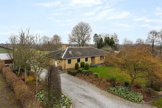 Villa på Melbyvej 3, Melby, 5610 Assens