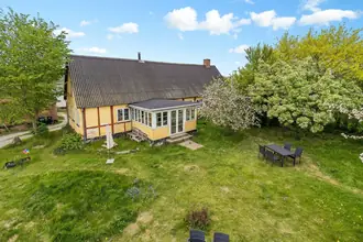 Villa på Udegårdsvejen 10, Poulsker, 3730 Nexø