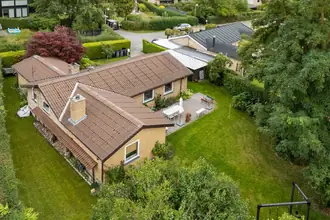 Villa på Bistrupgårdsvej 13, 3460 Birkerød