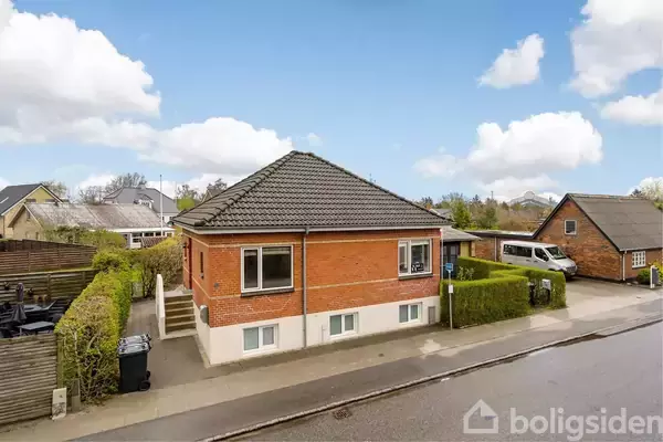 Villa på Sunds Hovedgade 18, 7451 Sunds