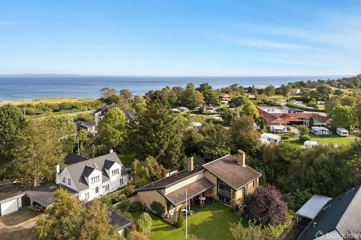 Villa på Dr Mølle Stationsvej 40, 3120 Dronningmølle