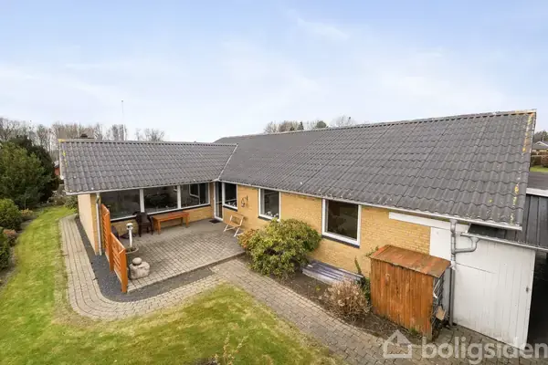 Villa på Bregnegårdsvej 37, 6630 Rødding