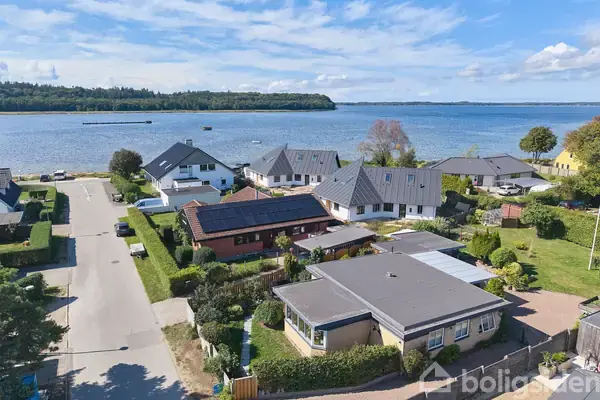Villa på Klintevej 1A, 3600 Frederikssund