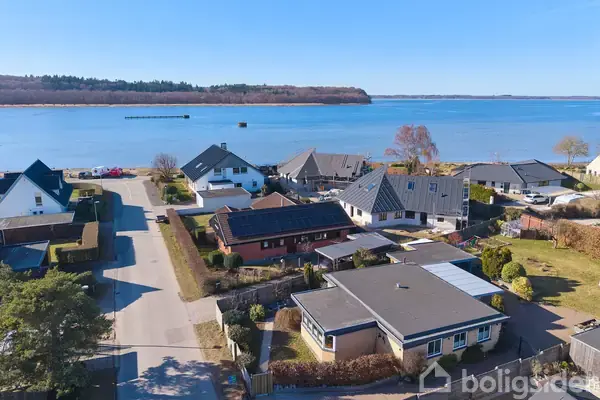 Villa på Klintevej 1A, 3600 Frederikssund