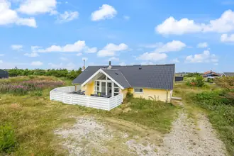 Fritidshus på Humlegårdsvej 34, Bjerregaard, 6960 Hvide Sande