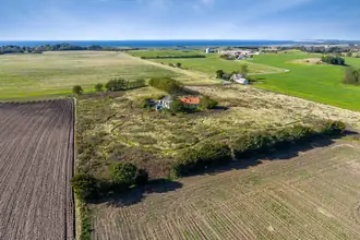 Landejendom på Vesteregnsvej 10, Vesteregnen, 5932 Humble