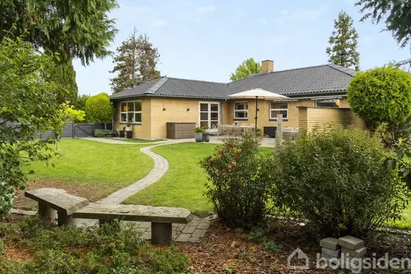 Villa på Højdevej 42, 2670 Greve