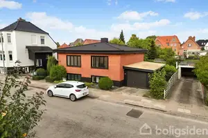 Villa på Fuglebakken 87, 8900 Randers C