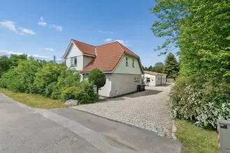Villa på Landevejen 53, 4684 Holmegaard