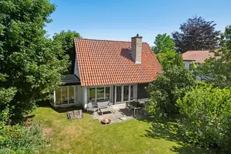 Villa på Hummeltoften 48, 2830 Virum