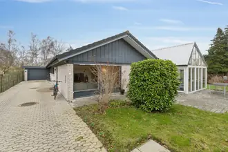 Villa på Jordbærvangen 15, Smørumnedre, 2765 Smørum