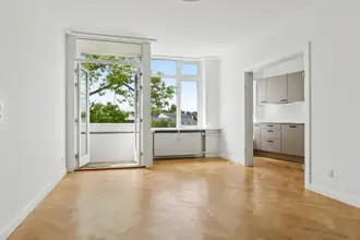 Ejerlejlighed på Clarasvej 1D, 2. 2., 2920 Charlottenlund