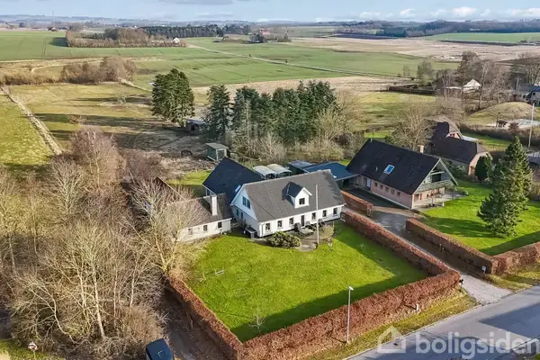 Landejendom på Toftegårdsvej 5, 8600 Silkeborg