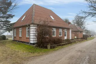 Villa på Nythåbsvej 9, Tranget, 9830 Tårs