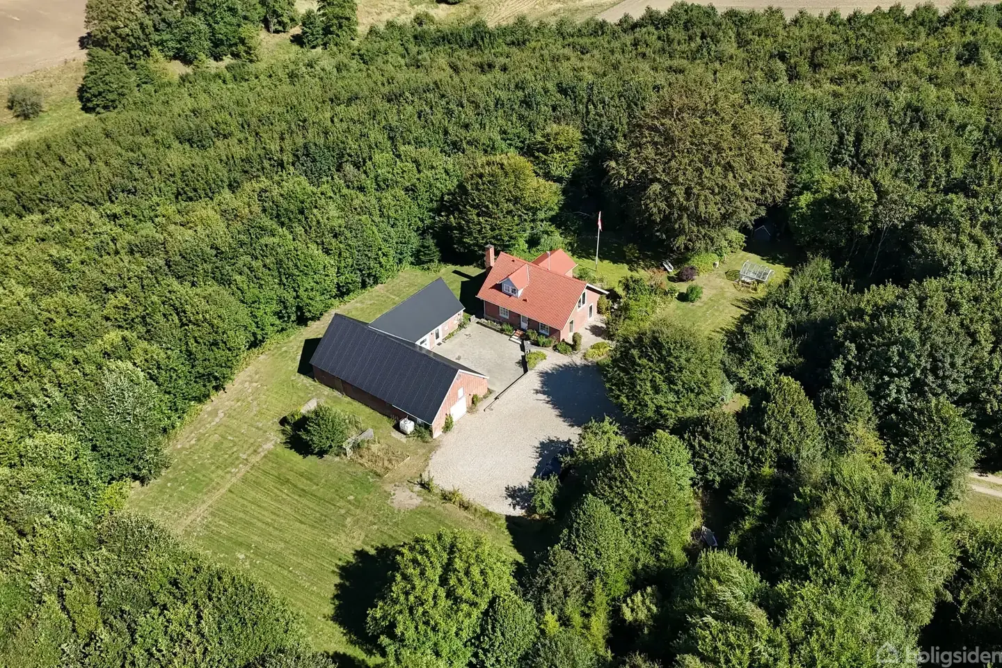Landejendom på Lillemøllevej 13, 8620 Kjellerup