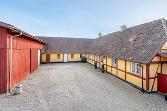 Villa på Bursøvej 11, Bursø, 4930 Maribo