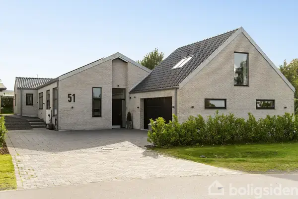Villa på Rendebjergvænget 51, 4030 Tune