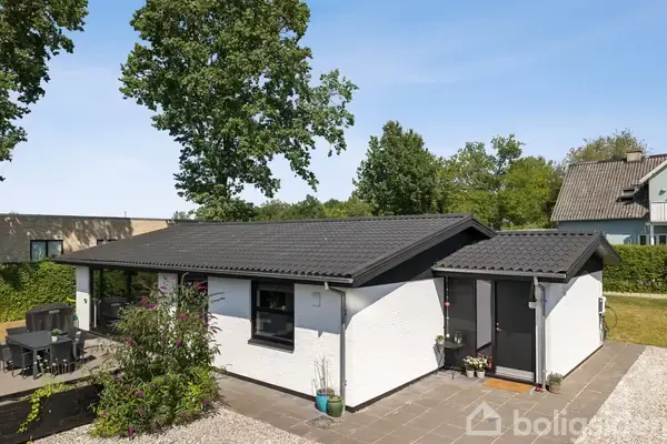 Villa på Skanderborggade 11, 8940 Randers SV