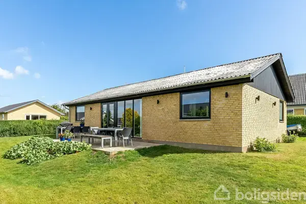Villa på Rønne Alle 10, 6040 Egtved