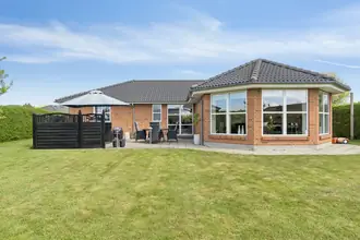 Villa på Blæsenborg Alle 36, Rindum, 6950 Ringkøbing