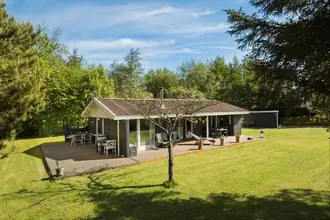 Fritidshus på Kongelunden 18, Koldkær, 9370 Hals