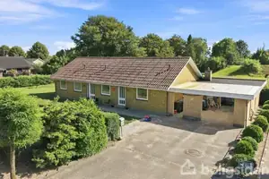 Villa på Byvænget 12, 6752 Glejbjerg