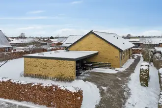 Villa på Rønne Alle 113, 7451 Sunds