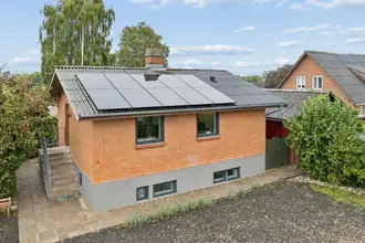 Villa på Hedehusvej 9, Svenstrup, 8450 Hammel