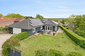 Villa på Nørrevænget 9, Haurum, 8450 Hammel