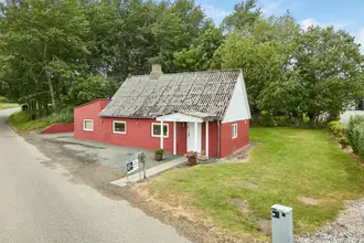 Villa på Nedergårdsvej 17, Skjold, 7130 Juelsminde